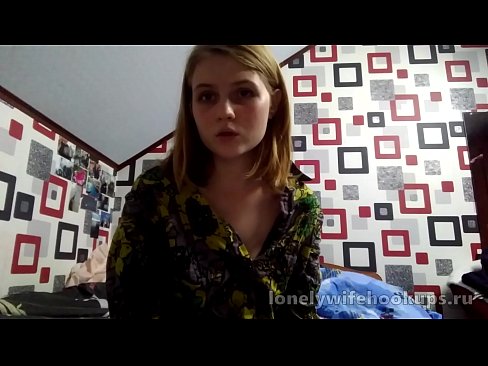 ❤️ Studentja e re bjonde nga Rusia i pëlqen karkat më të mëdha. ❤ Porno në pornografi sq.qizpornolar.ru
